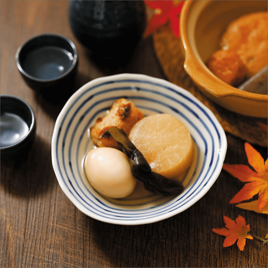 8種の具材が入ったおでん 