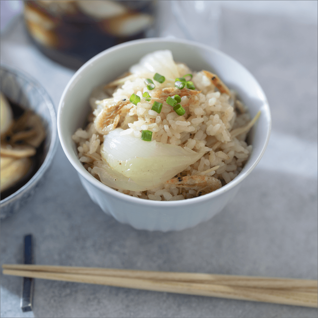 新玉ねぎの炊き込ご飯